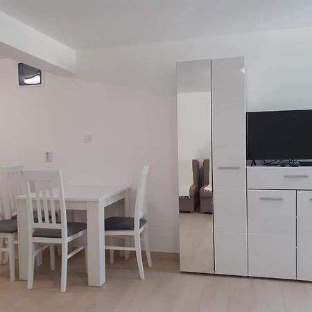 Apartmani Roki Τίβατ Εξωτερικό φωτογραφία