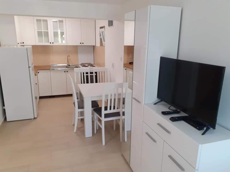 Apartmani Roki Τίβατ Εξωτερικό φωτογραφία